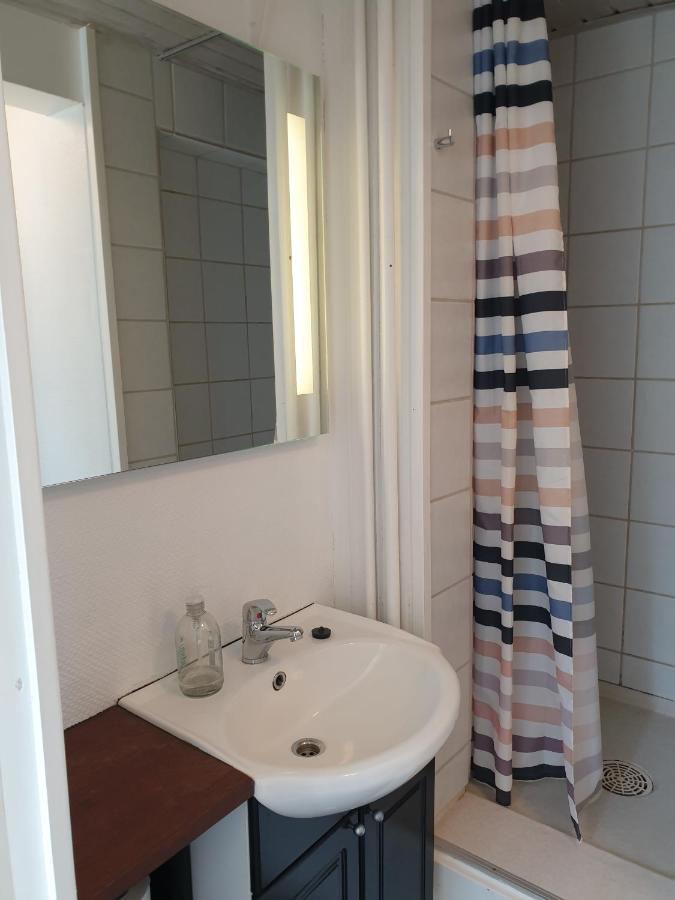 Ferienwohnung Violen Åkirkeby Exterior foto